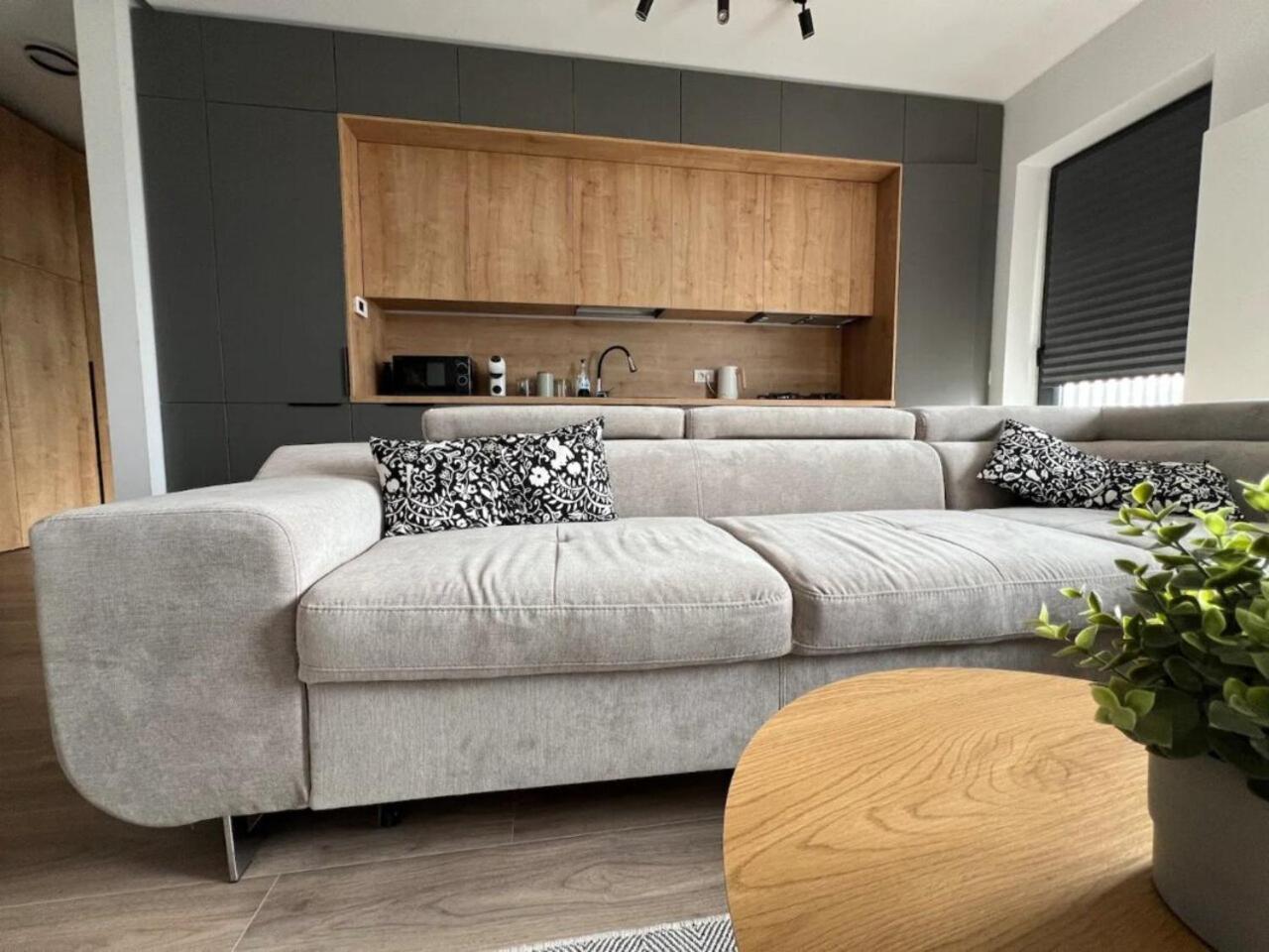 High-Rise Luxury Apartment With Free Parking Bukarest Exterior foto